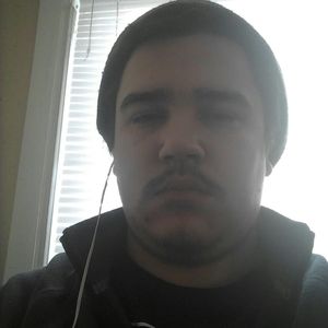 Meet your Posher, Dyllone